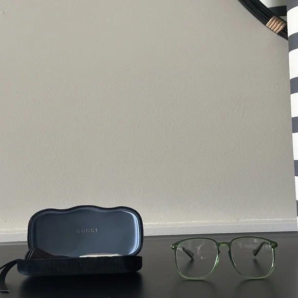 Gucci Transparent Green Glasses with Case - Picture 2 of 7